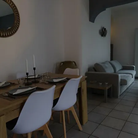 Santoriviera House